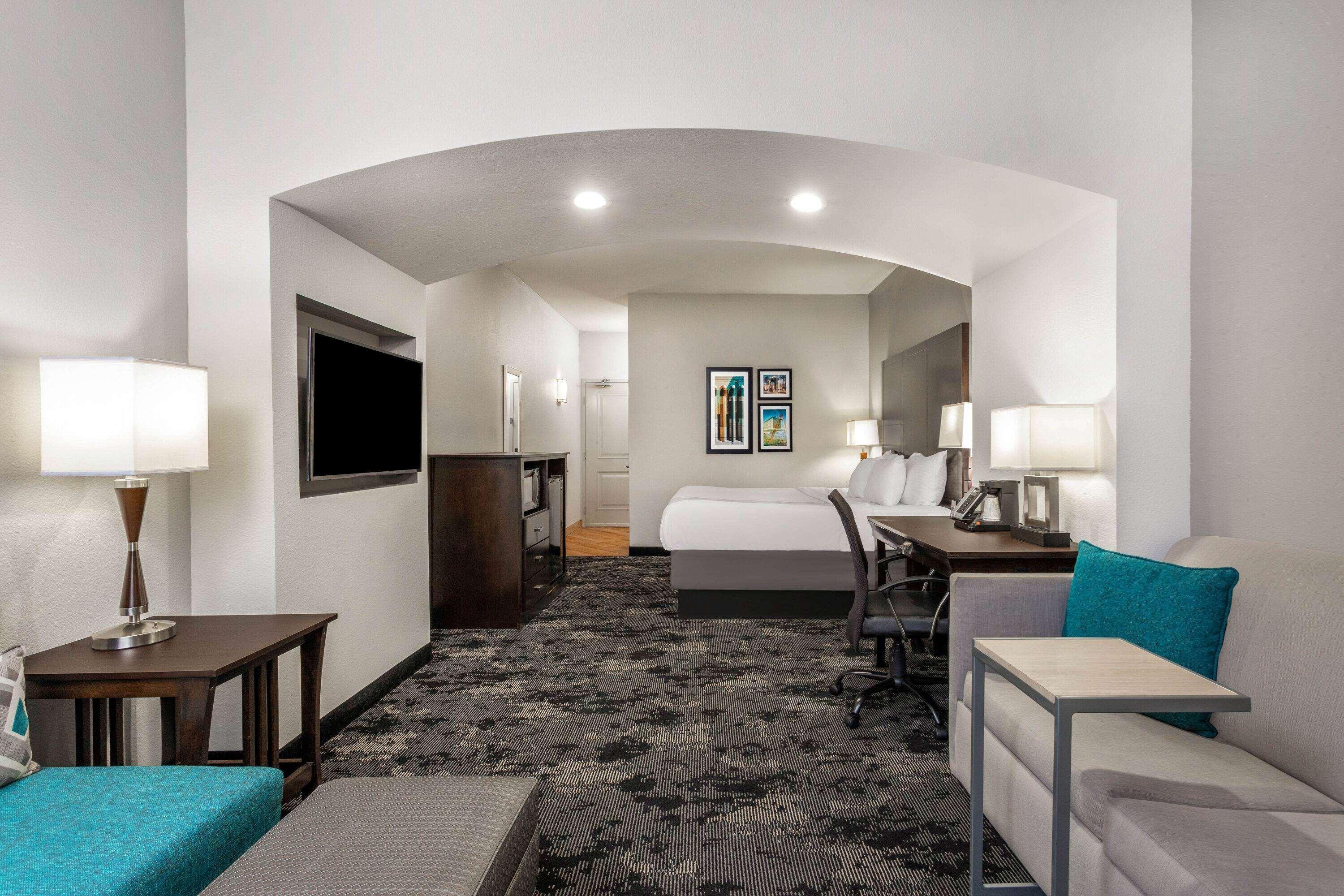 La Quinta By Wyndham Columbus - Edinburgh Hotel Екстериор снимка